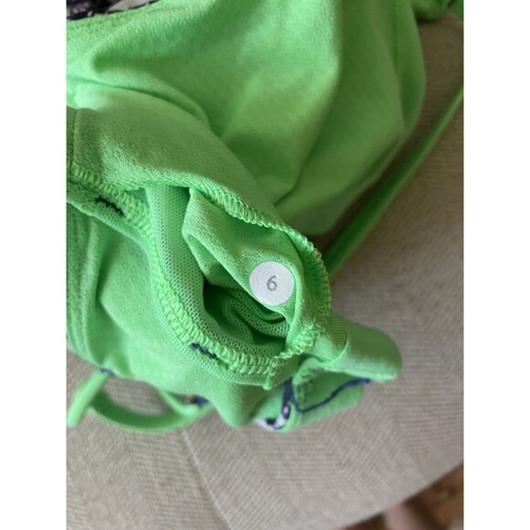 LULULEMON Dancing Warrior Tank Top Power Bra Women’s Size 6 Athletic Gym Floral - Picture 8 of 13